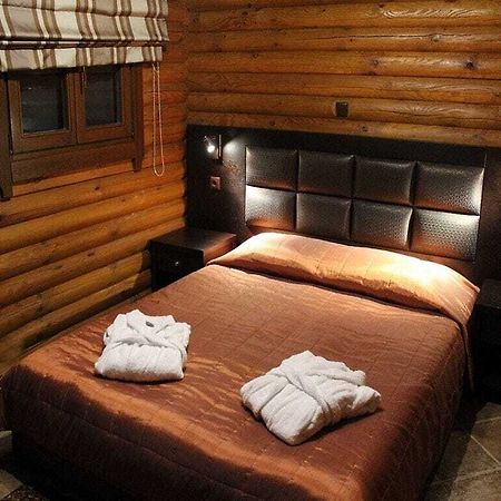 Natura Chalets Mega Chorio Buitenkant foto